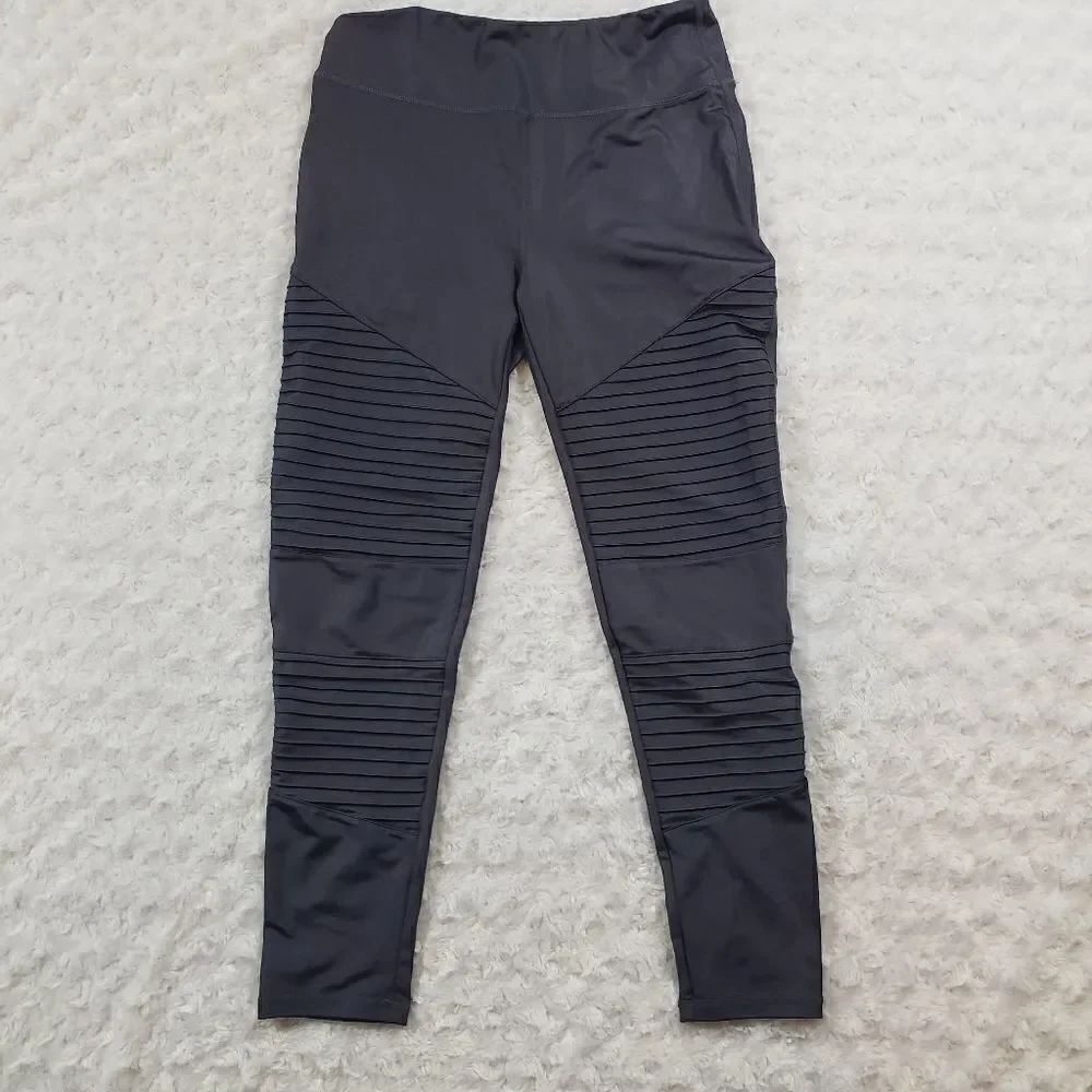Walk Pop size medium grey athletic pants
